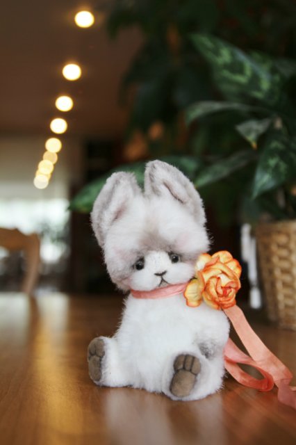 Зайка-тедди Лея, авторская игрушка ручной работы