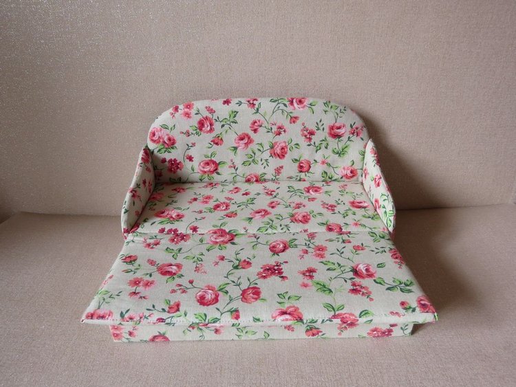 Мой первый опыт создания дивана для кукол (фото 8)