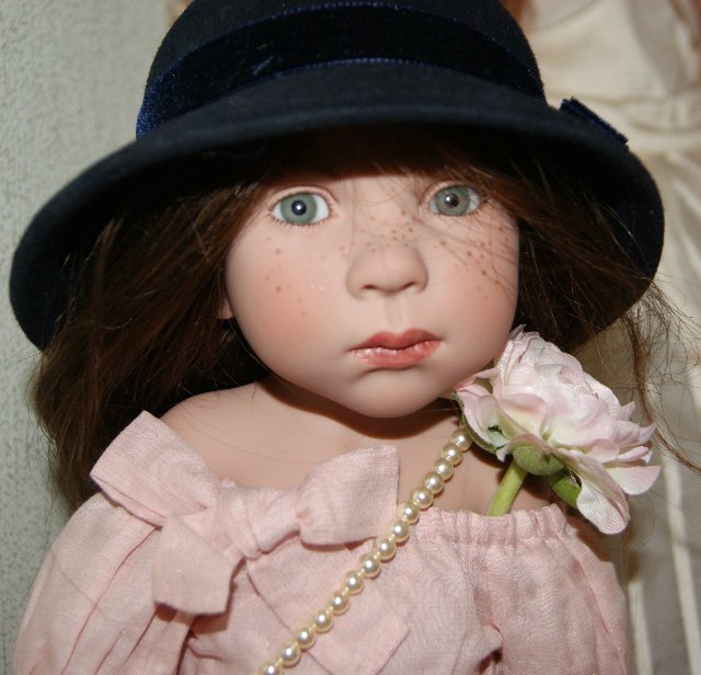 Девичий хор имени Nicole Marsollek Menzner. Коллекционные куклы Zwergnase