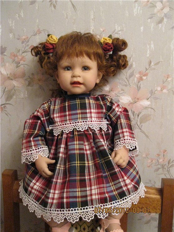 Милые клеточки — Одежда и обувь для кукол своими руками: фото
