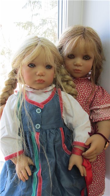 Две малышки Anna I и Ullwa решили поиграть (Annette Himstedt) (фото 3)