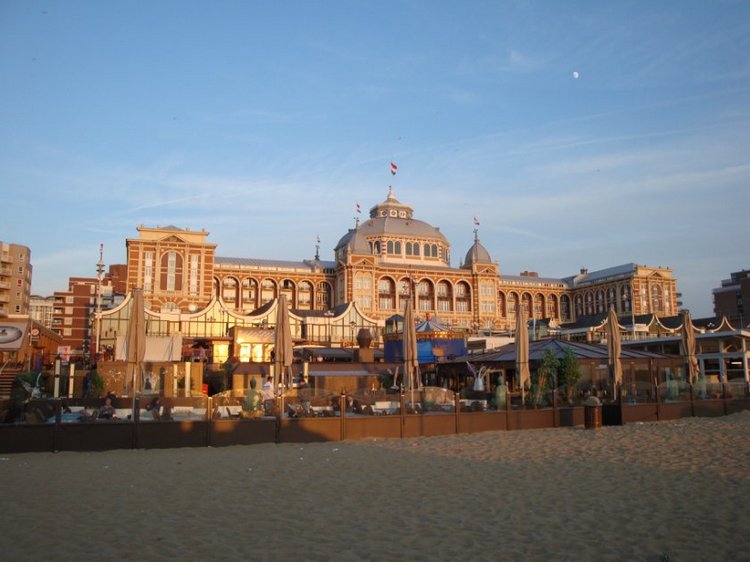 Путешествие по Схевенингену (Scheveningen, Holland)