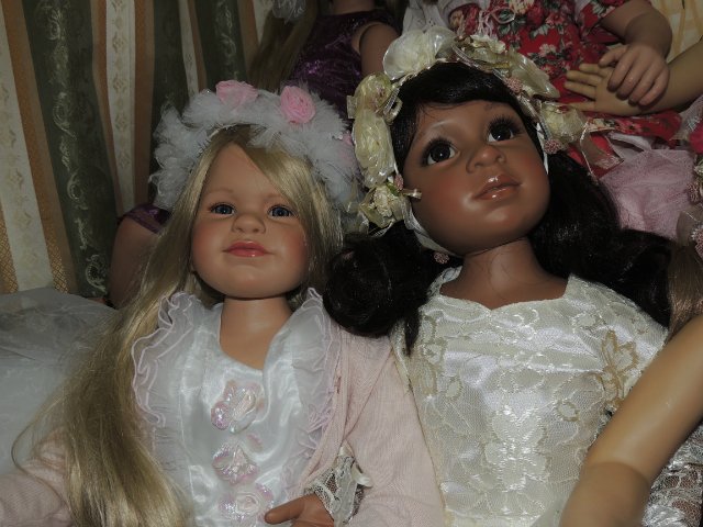 Вот и моя компания решила присоединиться к поздравлениям всех с Новогодними праздниками