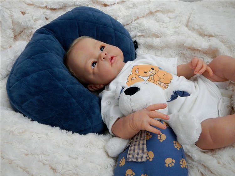 Андрюша. Малыш реборн Barmalina Nursery (фото 6)