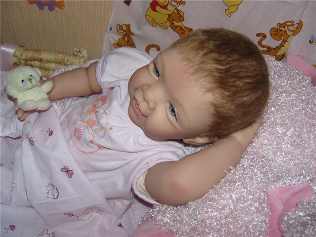 Долгожданная улыбашка "Pretty in Pink", Ashton Drake (фото 9)