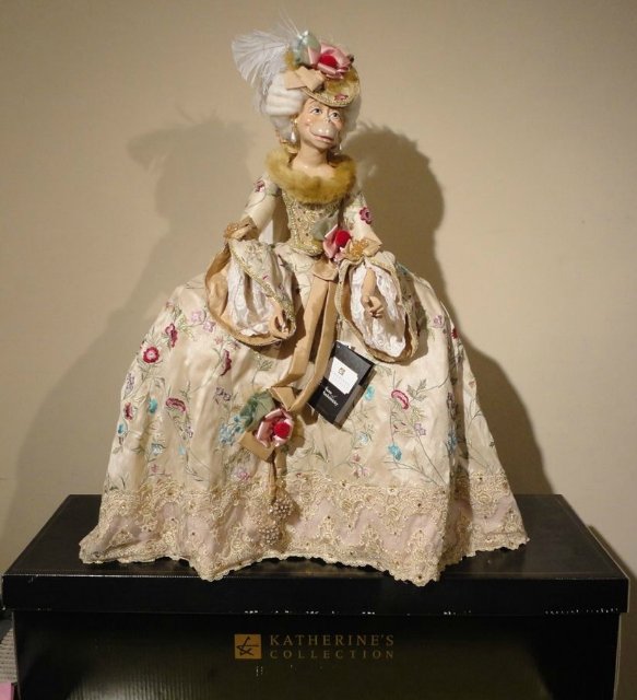 Волшебный мир Katherine collection - нет нет.. вам не кажется это действительно Олень - балерина и Гиппопотам манекенщица