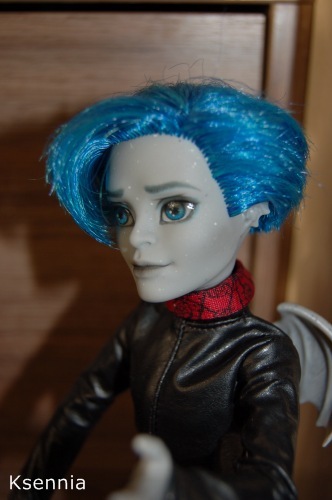 Монстры? Что вы, что вы!...часть 5, pinioned