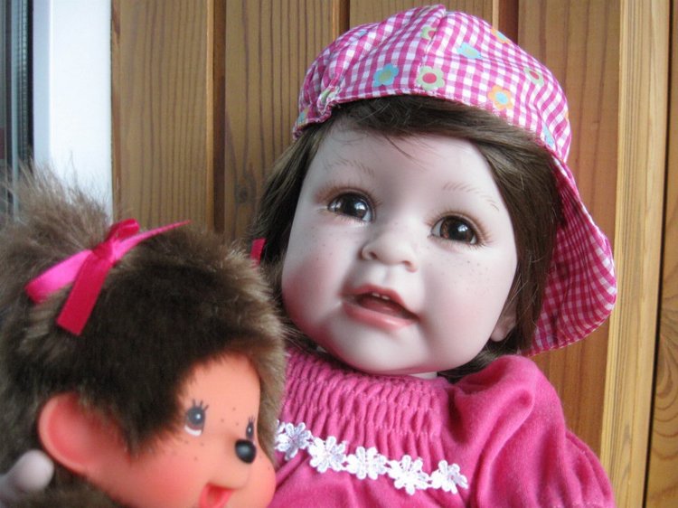 Разные детки Адора одного молда