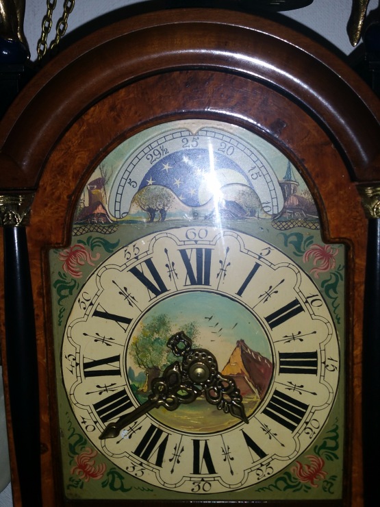 Старинные часы еще идут. Коллекция старинных часов - часть вторая