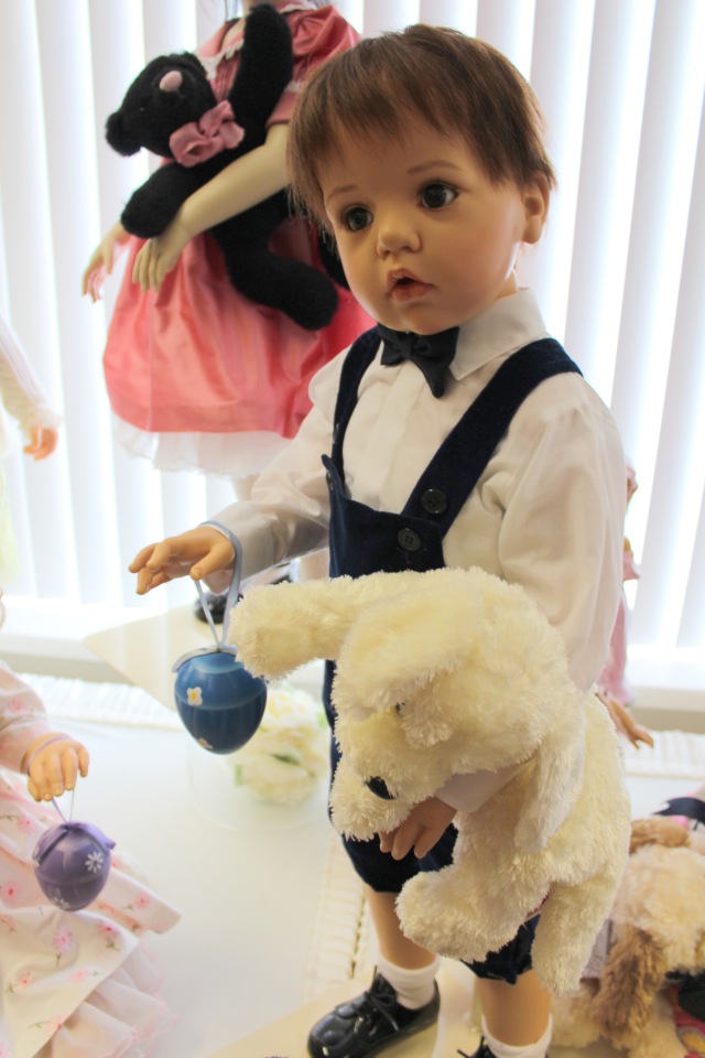 Пасхальная встреча в магазине кукол Гюнзел. Новая коллекция из резин 2017. Mila i Robin (фото 2)