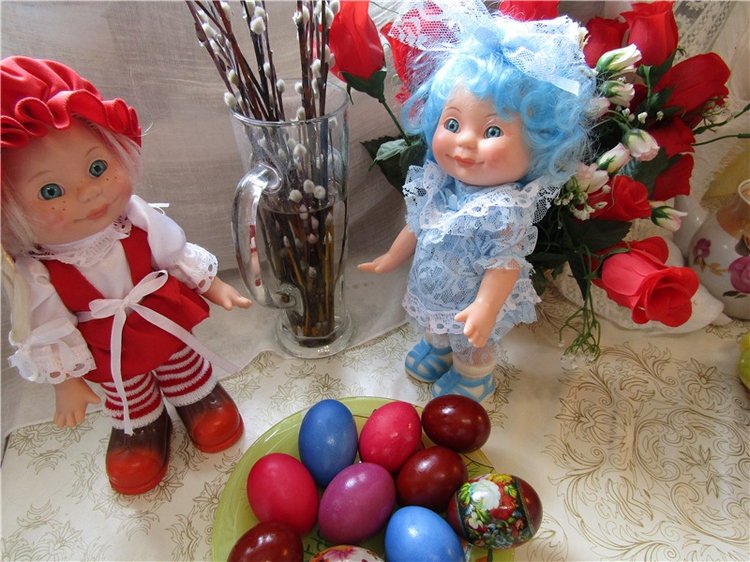 Для каждого найдётся в праздник угощение. Этот день у нас зовётся Светлым Воскресением (фото 9)