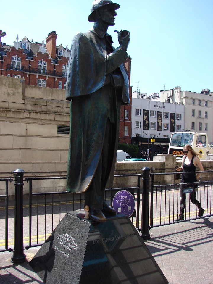 Как Машка-Шерлок Холмс в музее Шерлока Холмса побывала (фото 4)