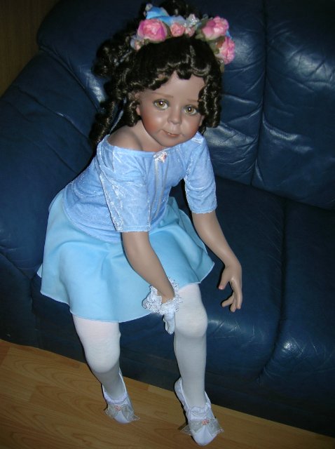 Голубая танцовщица или Магия балета. Фарфоровая коллекционная кукла от Донны Руберт