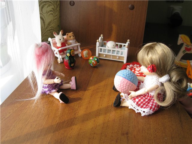 Две подружки. Девочки БЖД - Элис и Сосенка Пин