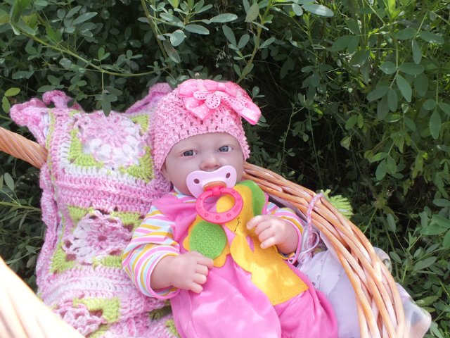 Розочка на прогулке — Куклы Berenguer (Беренджер): пупсы La Newborn (фото 7)