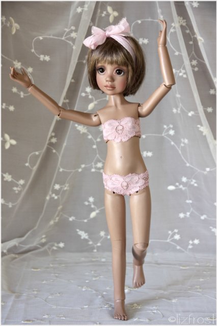 Новая девочка RUBY in milk chocolate skin tone от Liz Frost