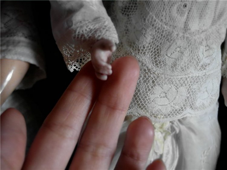 Антикварные куклы... детали (фото 7)