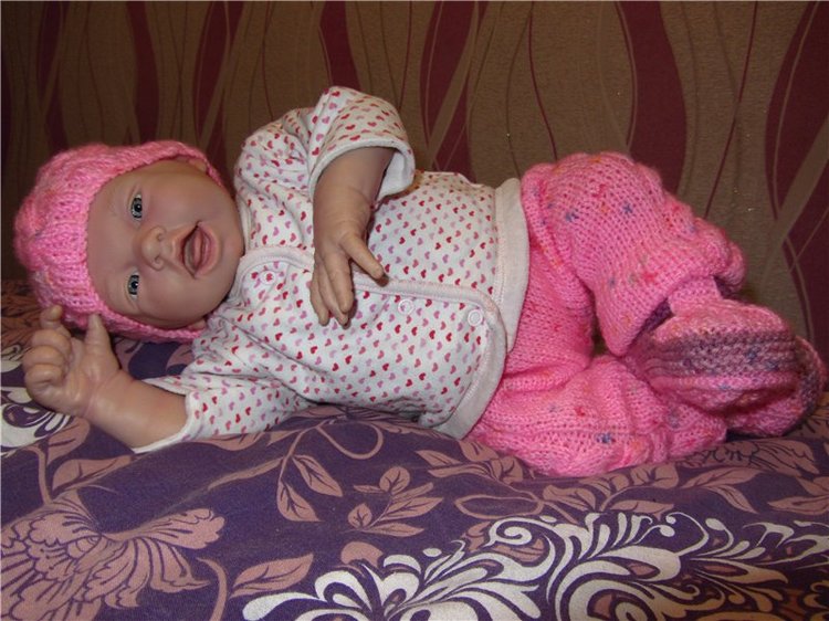 Первые вязалочки - одевалочки)