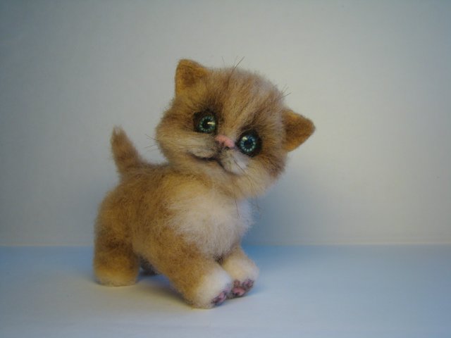 Котище, рыжий хвостище. Авторская игрушка валянием из шерсти Ольги Чернухо (фото 2)