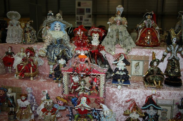 Выставка кукол, мишек тедди, кукольных домиков и миниатюры в Нидерландах 24-25 октября 2015 год. Часть третья - антикварки