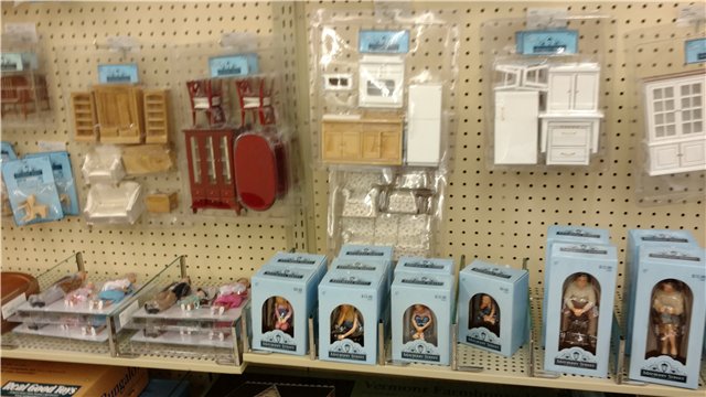 За океаном. HobbyLobby Arts & Crafts Stores