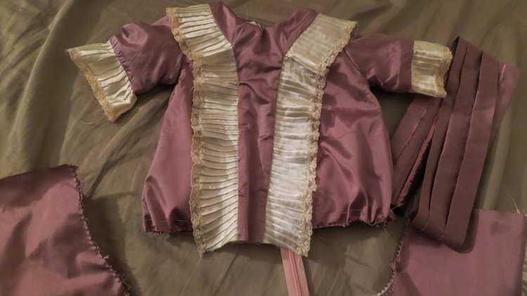 А ля "французкое старинное" платье для Ханночки (фото 10)