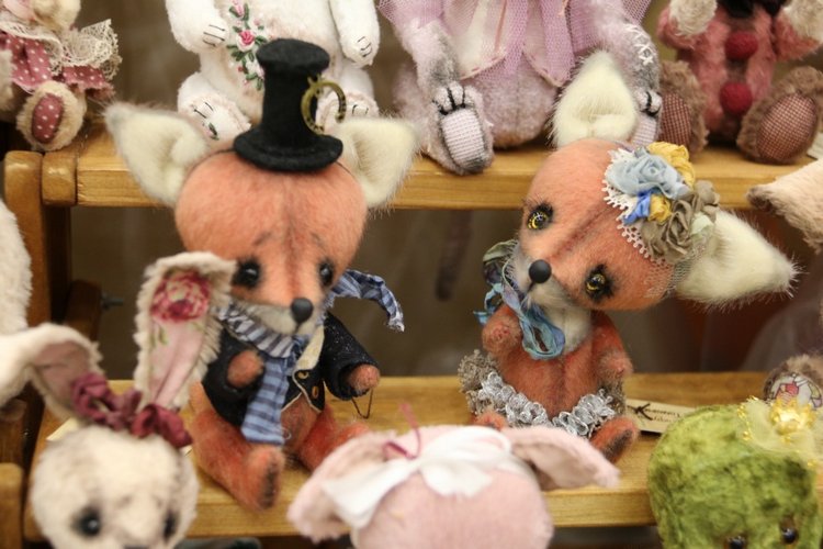 Фото (охота) на тишинских лис. Весенний бал кукол 2017