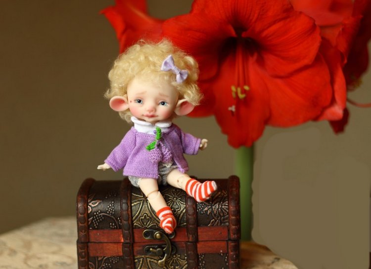 Маленькие мышки и большие прекрасные цветы (фото 7)