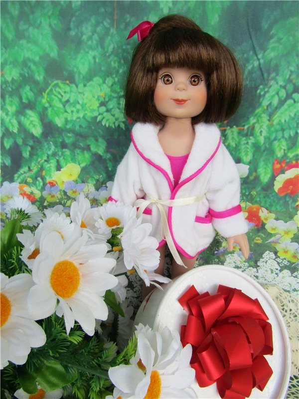 Улыбка бесценна, не стоит награды. Всего лишь улыбка - и Вам будут рады…