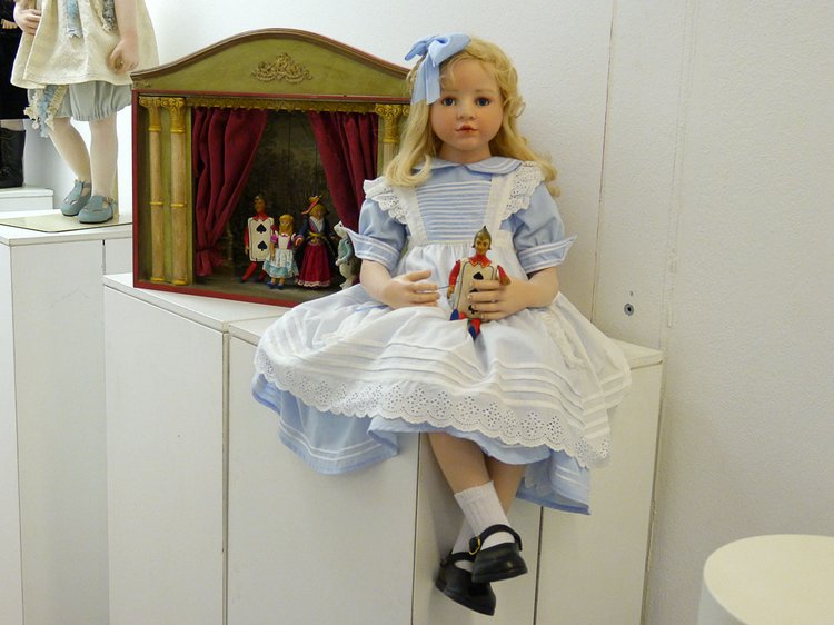 Гунзель открыла новый выставочный зал. Наслаждаемся (фото 9)