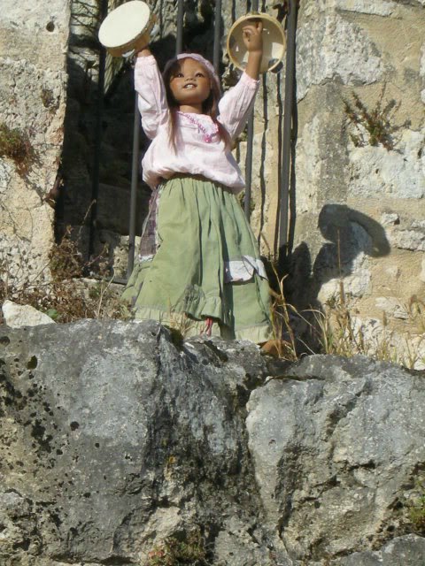 Notre-Dame de Paris c Lois и Bunda от Annete Himstedt