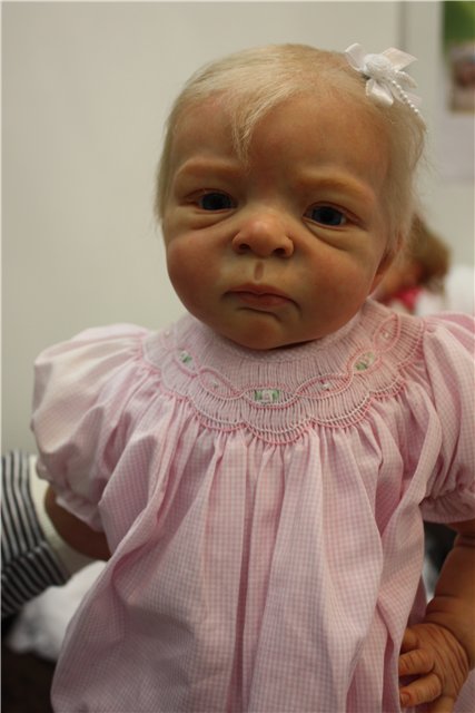 Дом, где бывают куклы. Выставка кукол на Тишинке 2012