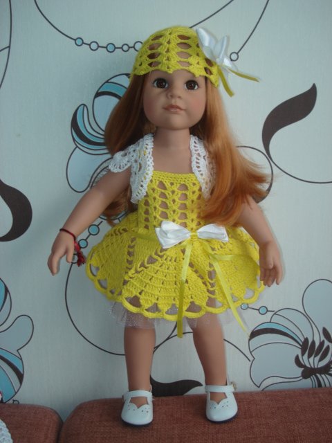 Мы очень ждем лето. Вязание для кукол Готц