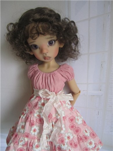 Новые платьица и новые глазки