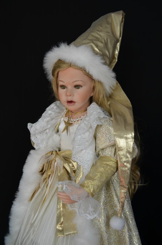 Очаровательная сказочная фарфоровая волшебница