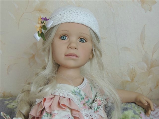 Куклы те, что радуют уже других