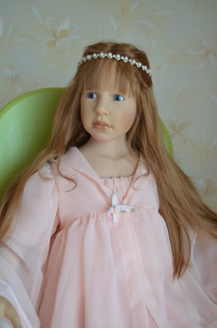 И снова Гвен... кукла Элизы Глазгольд