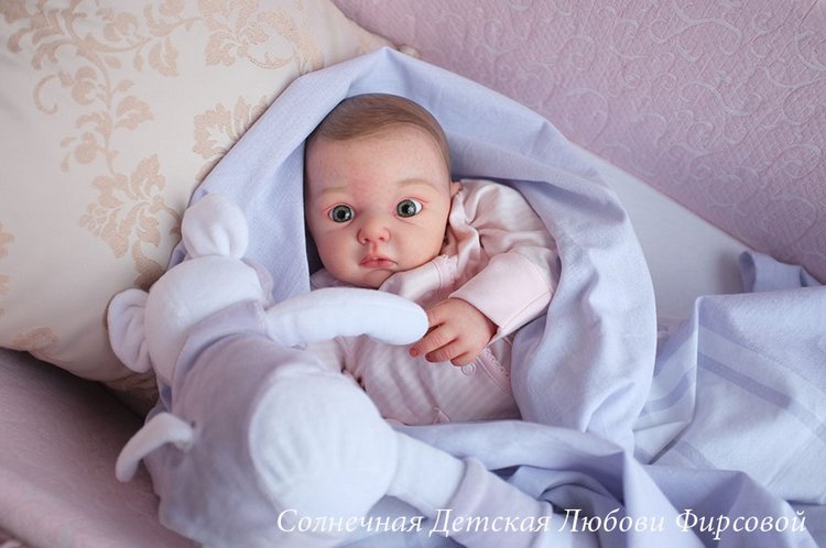 Малышка реборн Лолочка из одноименного молда от Adrie Stoete. Художник- Любовь Фирсова