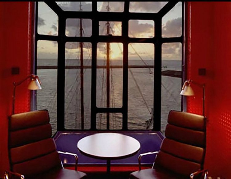 ЗАВИСНУТЬ В ВОЗДУХЕ... Oдин из самых необычных отелей в Мире, Amsterdam, Нидерланды