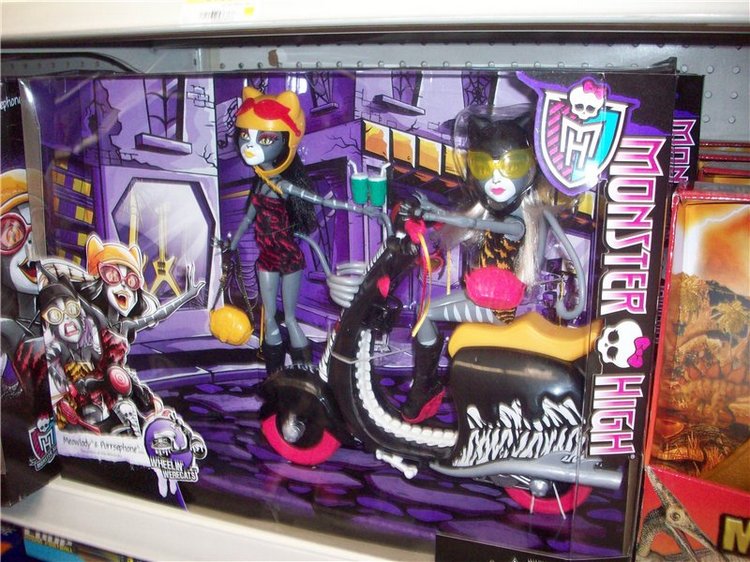 За океаном. Walmart — Музеи кукол и фабрики игрушек: фоторепортажи