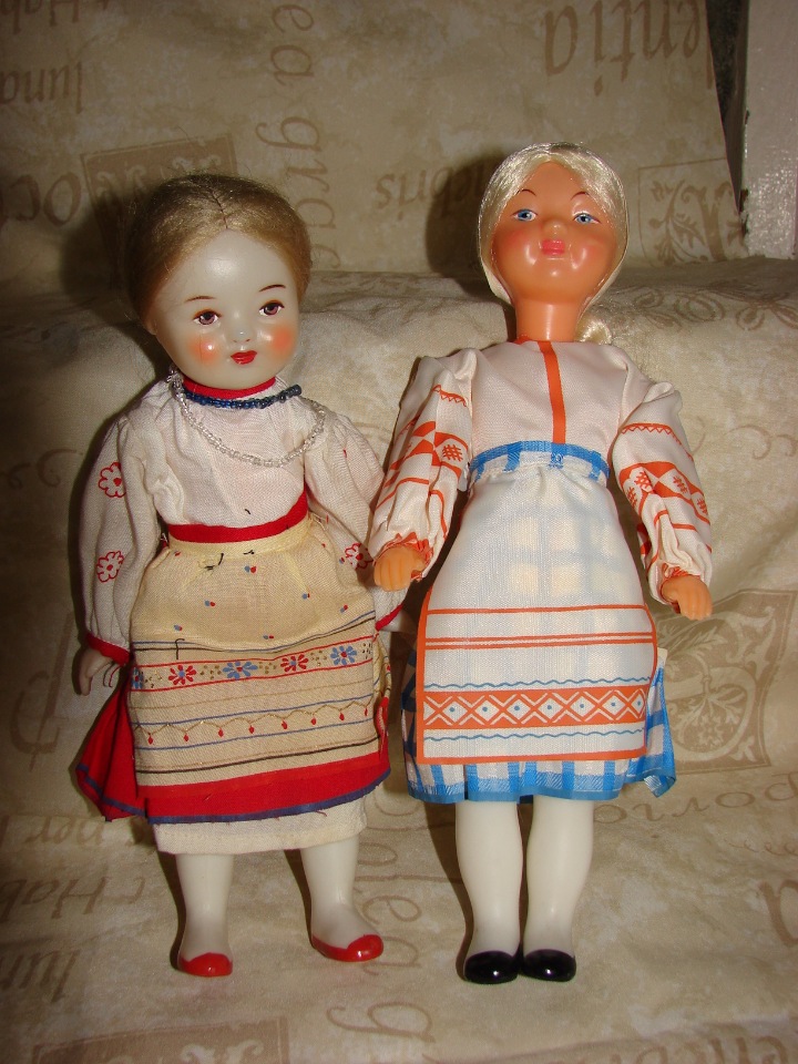 Куклы из далекого СССР .Кукла фабрики Ленигрушка + 4 неопознанных объекта