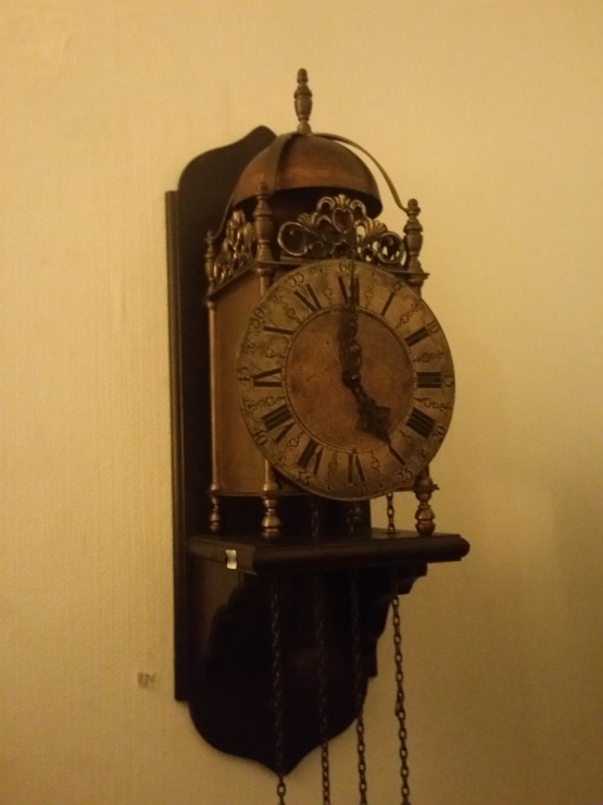 Старинные часы еще идут. Коллекция старинных часов - часть вторая