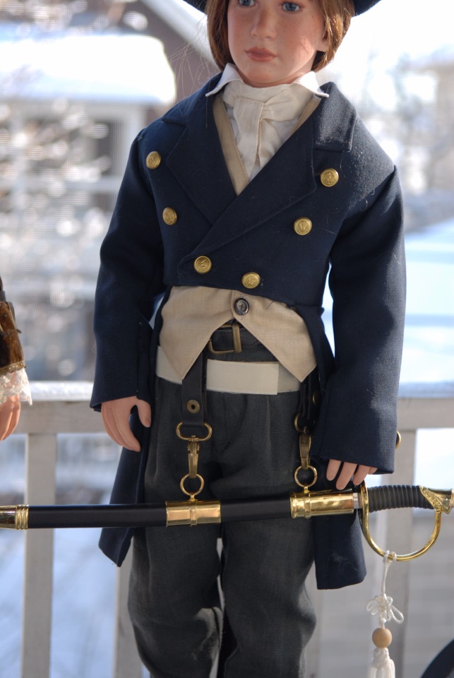 Два офицера и девушка, или поздравляю вас с Праздником Любви