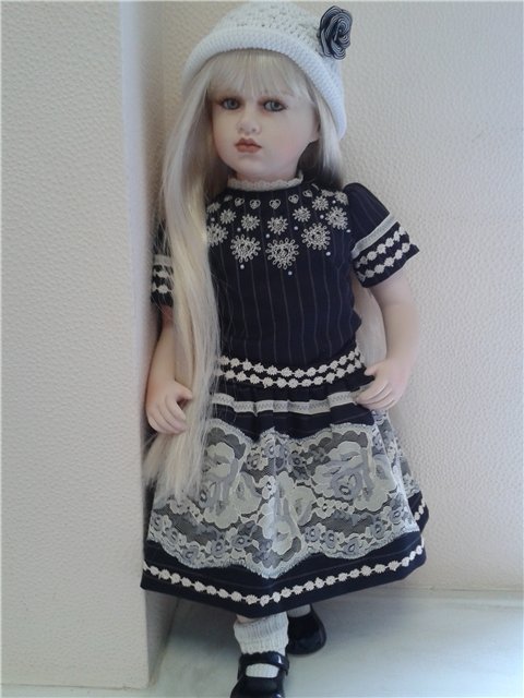 Очаровательная фарфоровая кукла Валентина от Mundia Collection (фото 8)