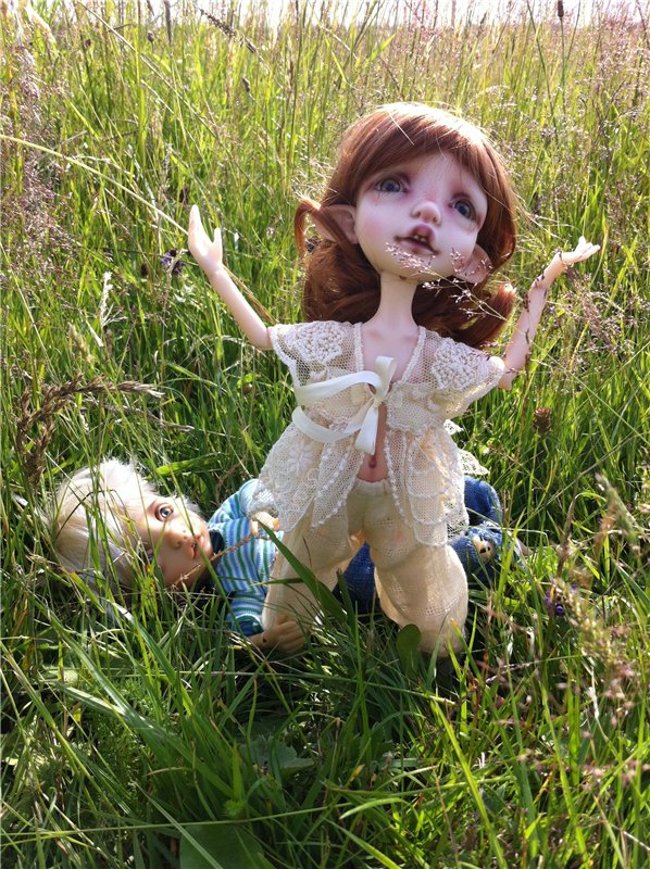 Люк и Лаура (Mystery Human and Mystery Elf by Nefer Kane)