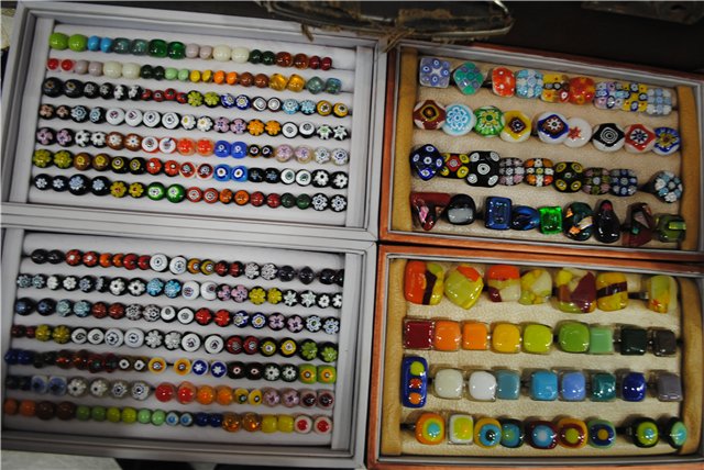 Выставка на Тишинке "Атмосфера творчества". Октябрь 2014. Начнем со второго этажа