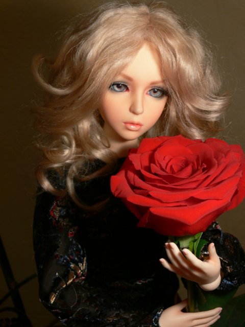 100 кадров с одного ракурса. Или бессонная ночь! Куколка Elfdoll