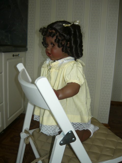 Хмурым пасмурным деньком — Куклы Fayzah Spanos (Файзах Спанос): винил и фарфор