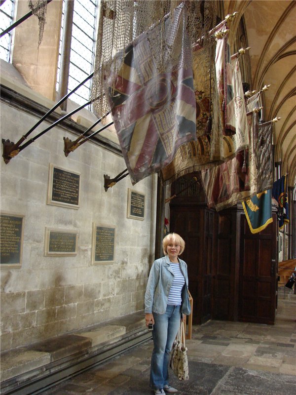 Солсберийский собор (Salisbury Cathedral) внутри собора | Бэйбики Солсберийский собор (Salisbury Cathedral) внутри собора