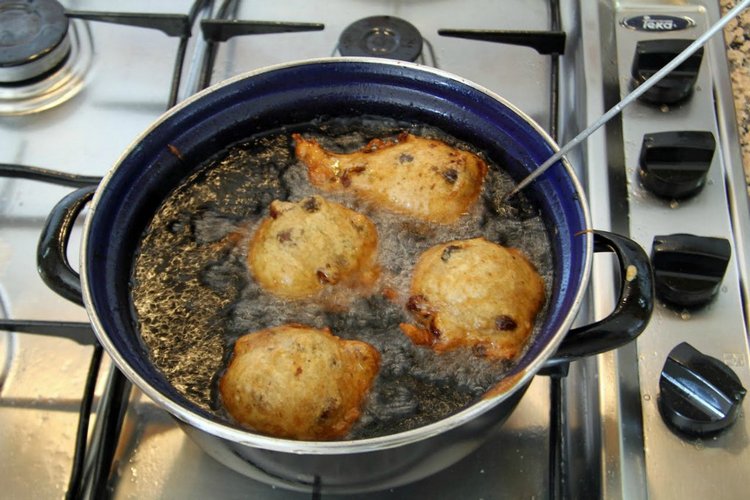 Новогодние рецепты: Голландские пончики - Oliebollen